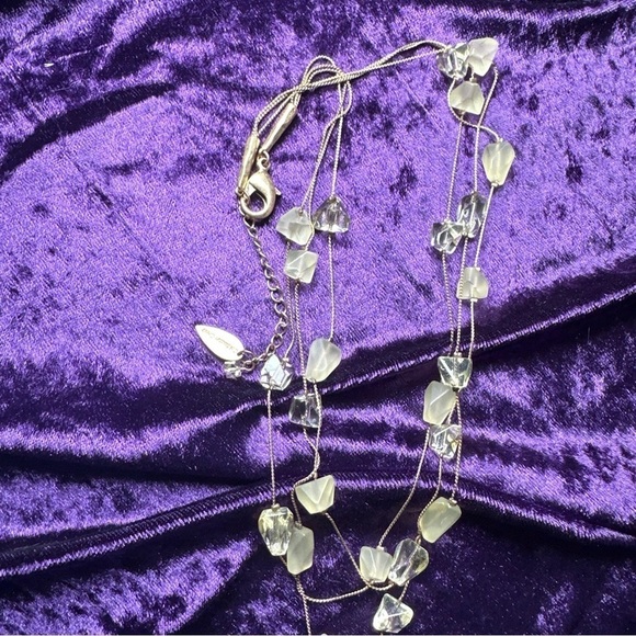 Coldwater Creek Gold Tone Triple Strand Geometric Glass Beaded Necklace 5351 R - Picture 8 of 11